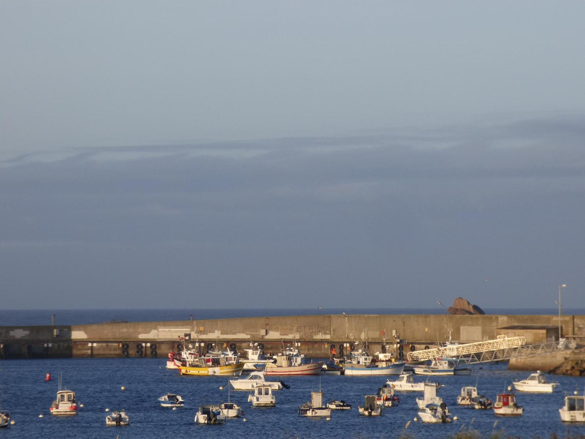 APPART-STUDIOS VUE MER PANORAMIQUE ST GUENOLE Côté Mer Penmarcʼh Exterior foto