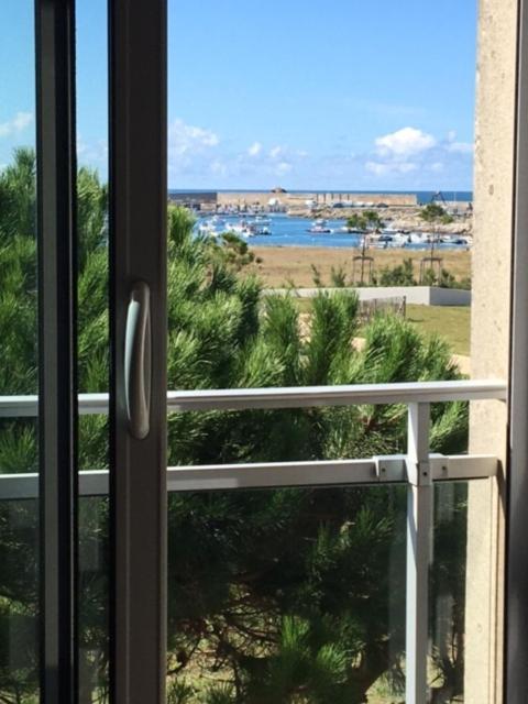 APPART-STUDIOS VUE MER PANORAMIQUE ST GUENOLE Côté Mer Penmarcʼh Habitación foto