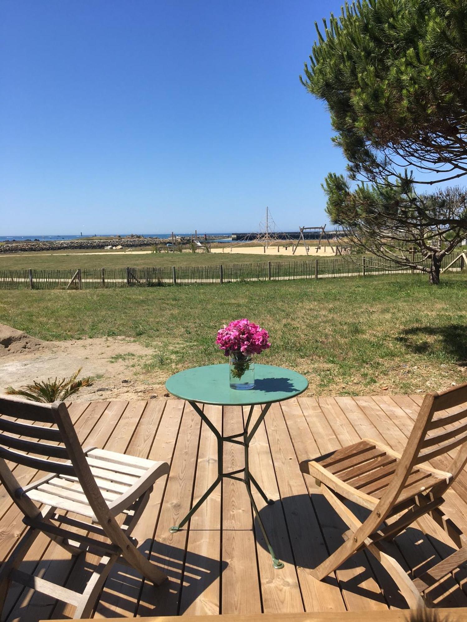 APPART-STUDIOS VUE MER PANORAMIQUE ST GUENOLE Côté Mer Penmarcʼh Habitación foto